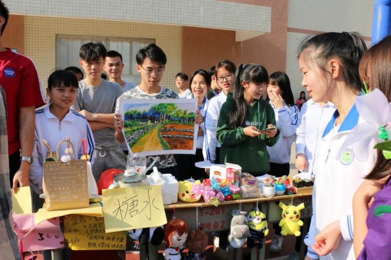 廣東省江門中醫(yī)藥學(xué)校2019年報(bào)名條件、招生要求、招生對(duì)象