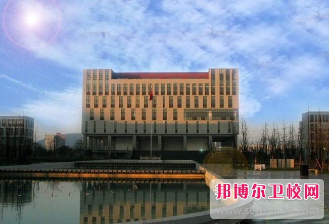 浙江衛(wèi)校助產(chǎn)專業(yè)是大專嗎