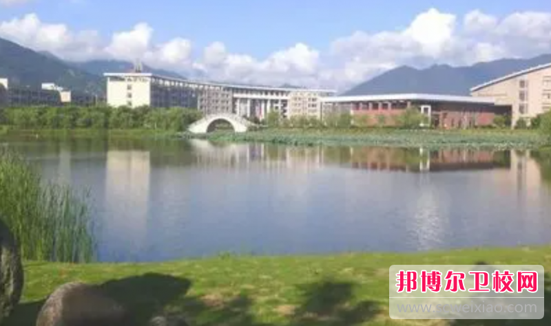 2023福建醫(yī)科大學(xué)有哪些專業(yè) 福建醫(yī)科大學(xué)開(kāi)設(shè)的專業(yè)一覽表